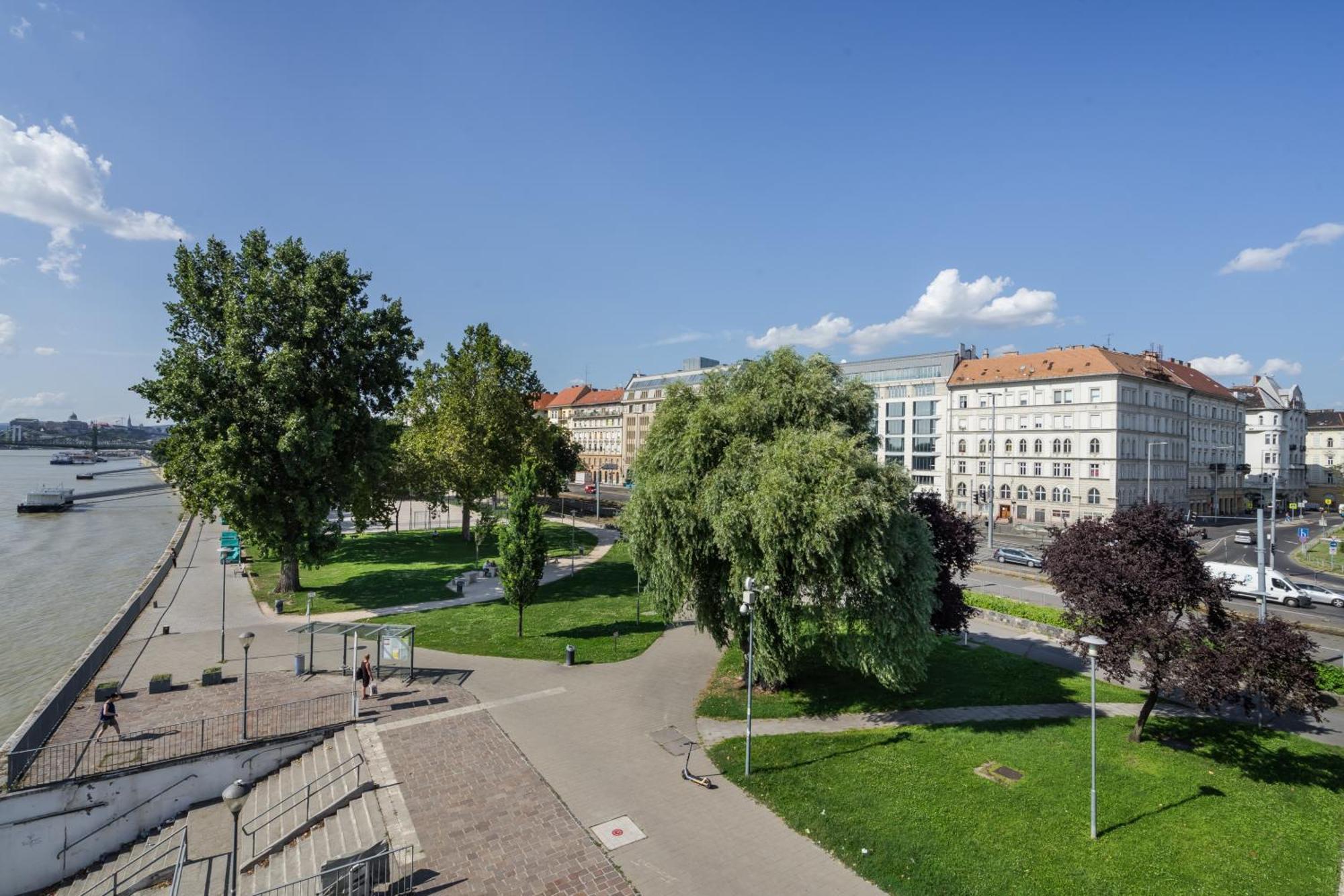 Angel Apartment With Free Garage Parking — Fotók 2